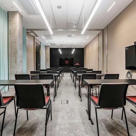 Hotel Radisson Red Okern