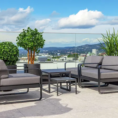 Radisson Red Okern מלון 4*