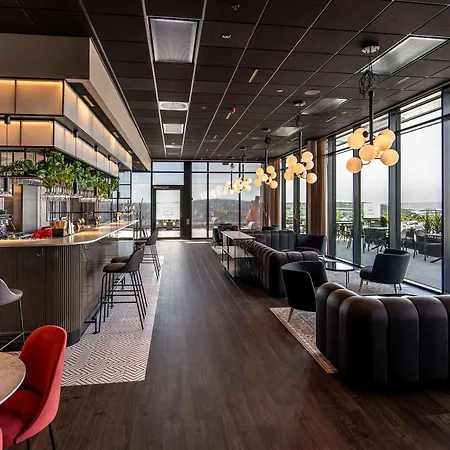 Hotel Radisson Red Okern 4*
