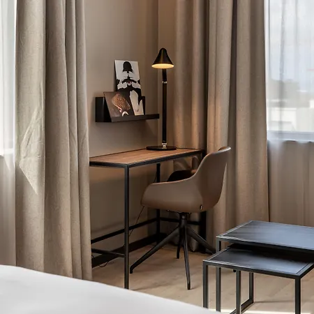Radisson Red økern 4*