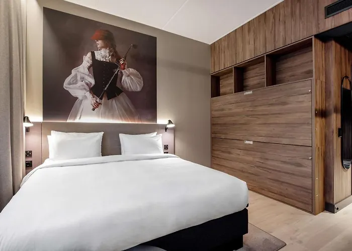 Radisson Red Okern