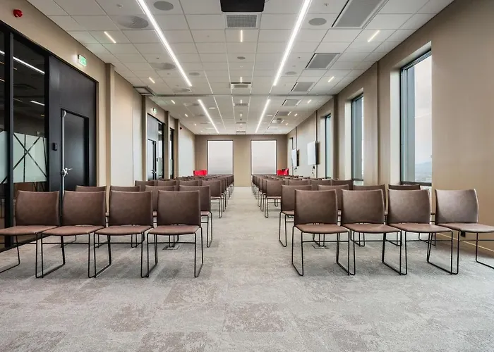 Hotel Radisson Red Okern 4*