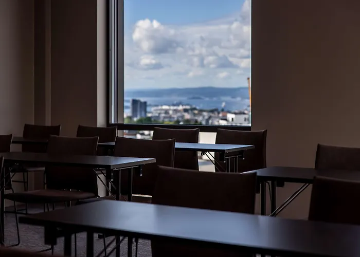 Radisson Red Okern 4*