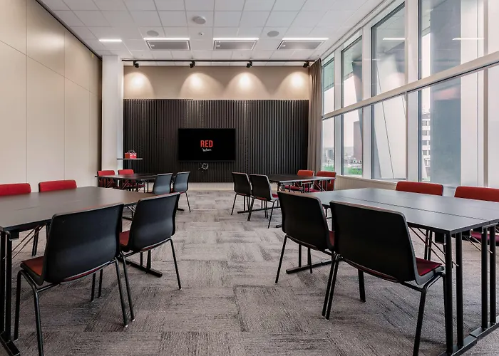 Radisson Red Okern Hotel 4*