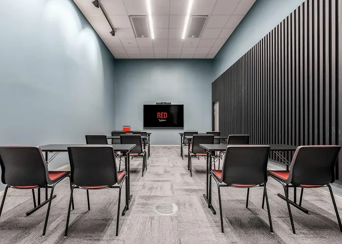 Hotell Radisson Red Okern