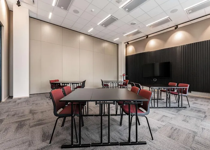 Hotell Radisson Red Okern 4*